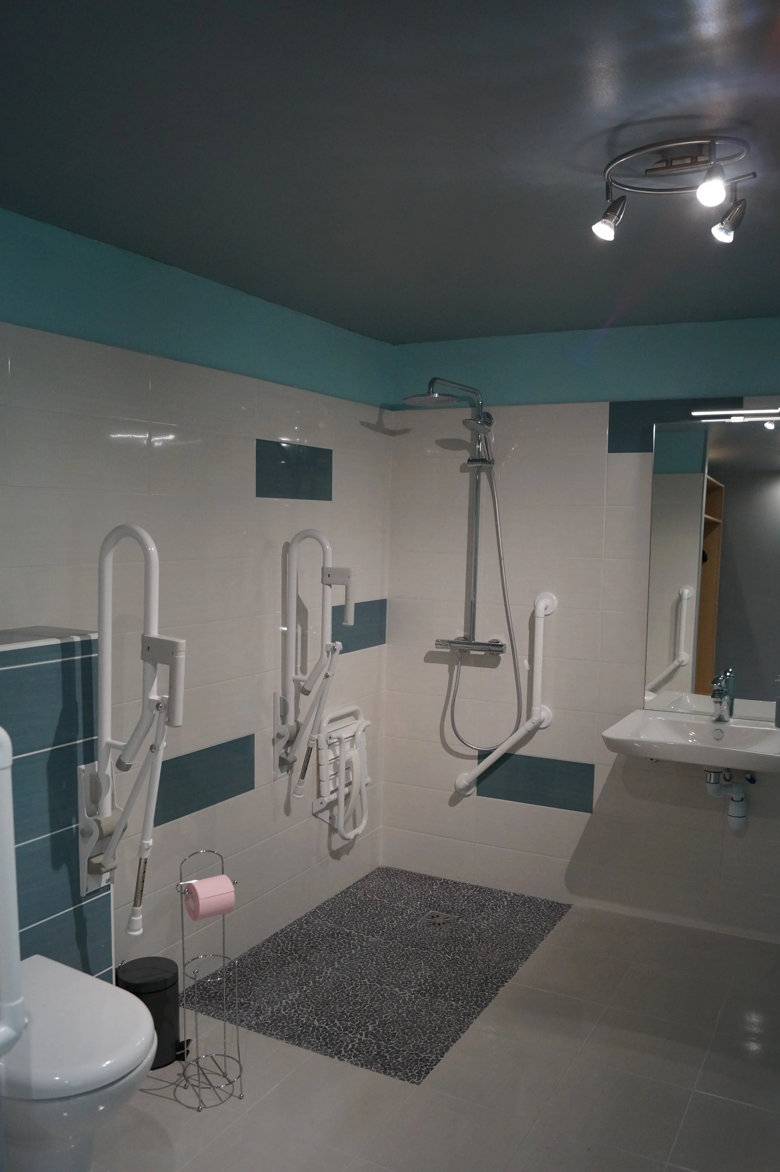 Ensuite bathroom
