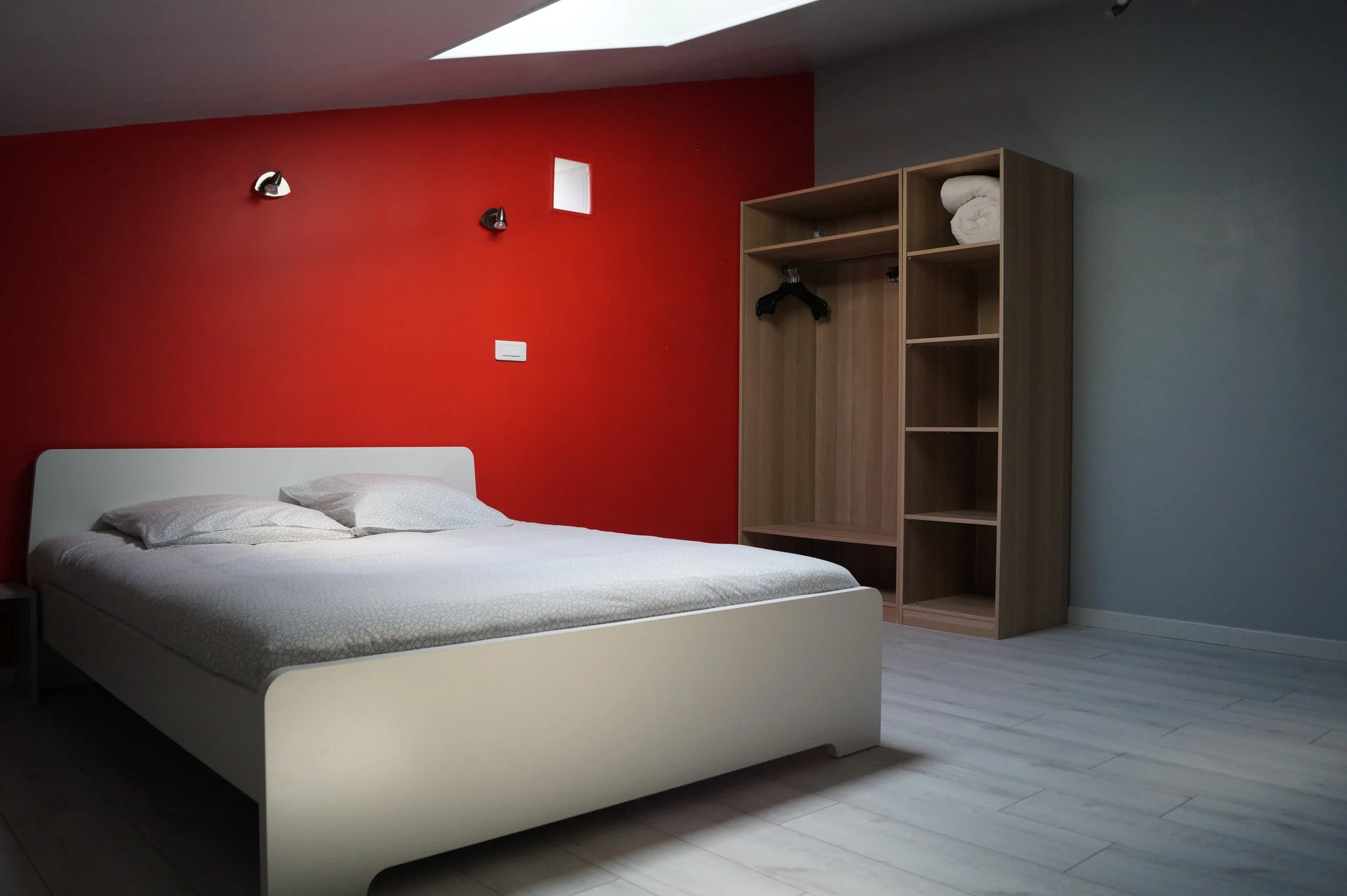 RED BEDROOM 2