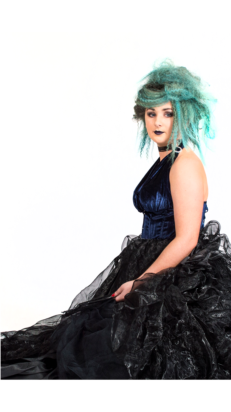 Gothic-Couture-fashion-show-portraits_0000s_0001_gilr7_8.png