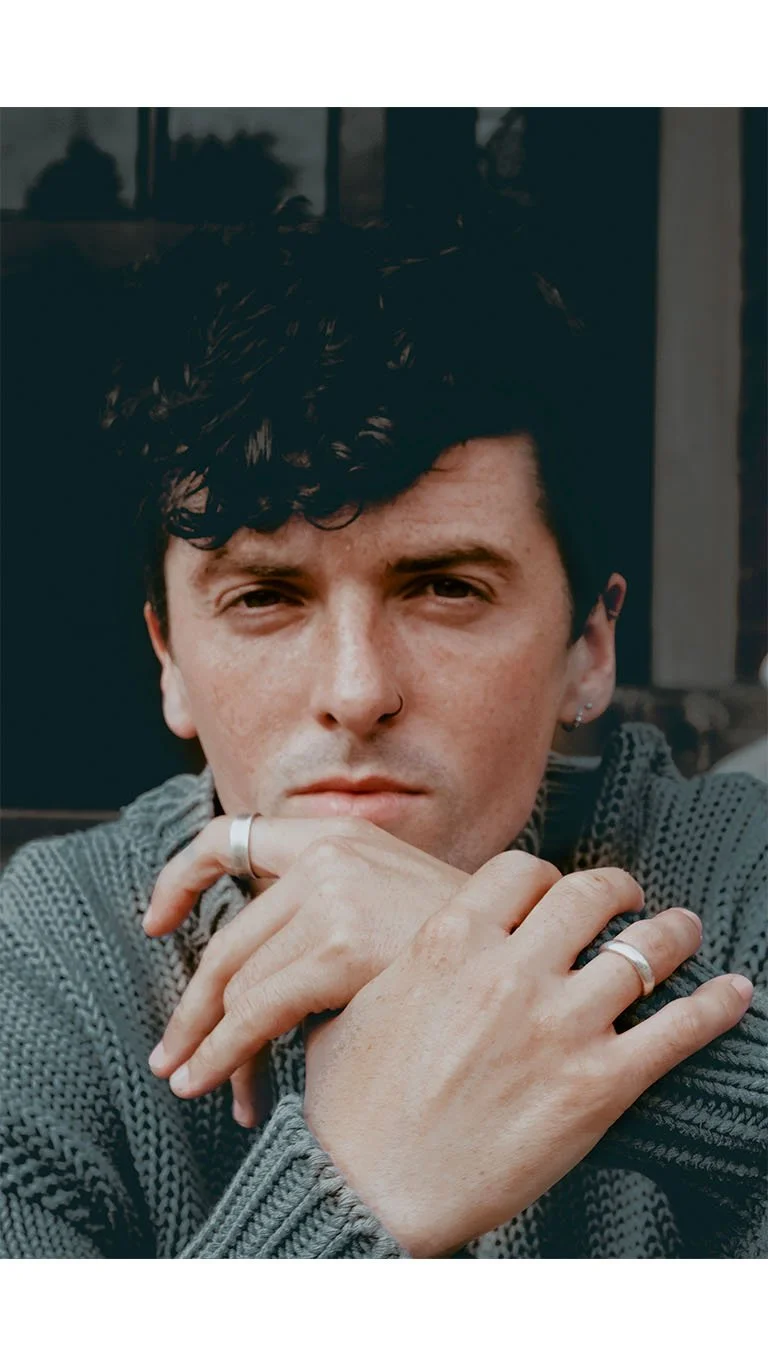 Untitled-2_0000s_0016_DAN 7 PORTRAIT.jpg