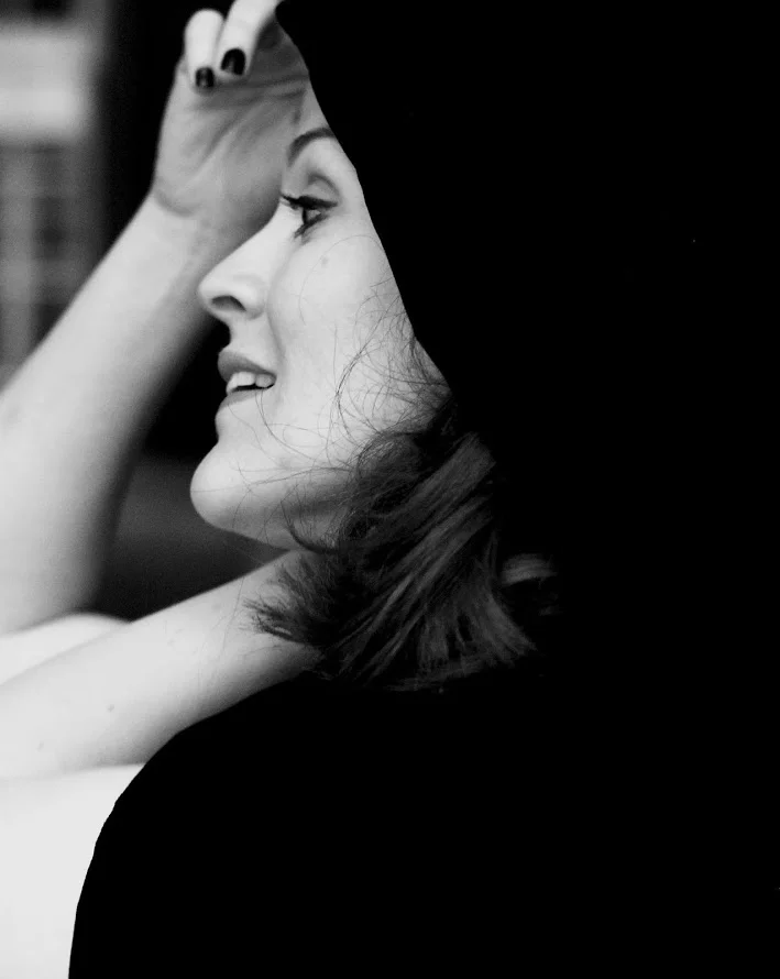 Sarah Gabriel soprano actor (c) Catherine Chapman.jpg