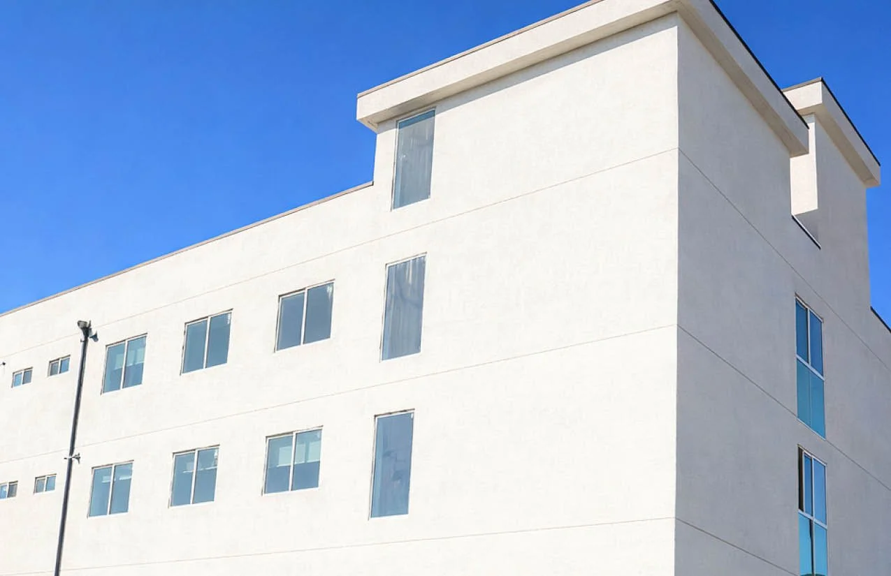 7415 S. Main St thumbnail.jpg