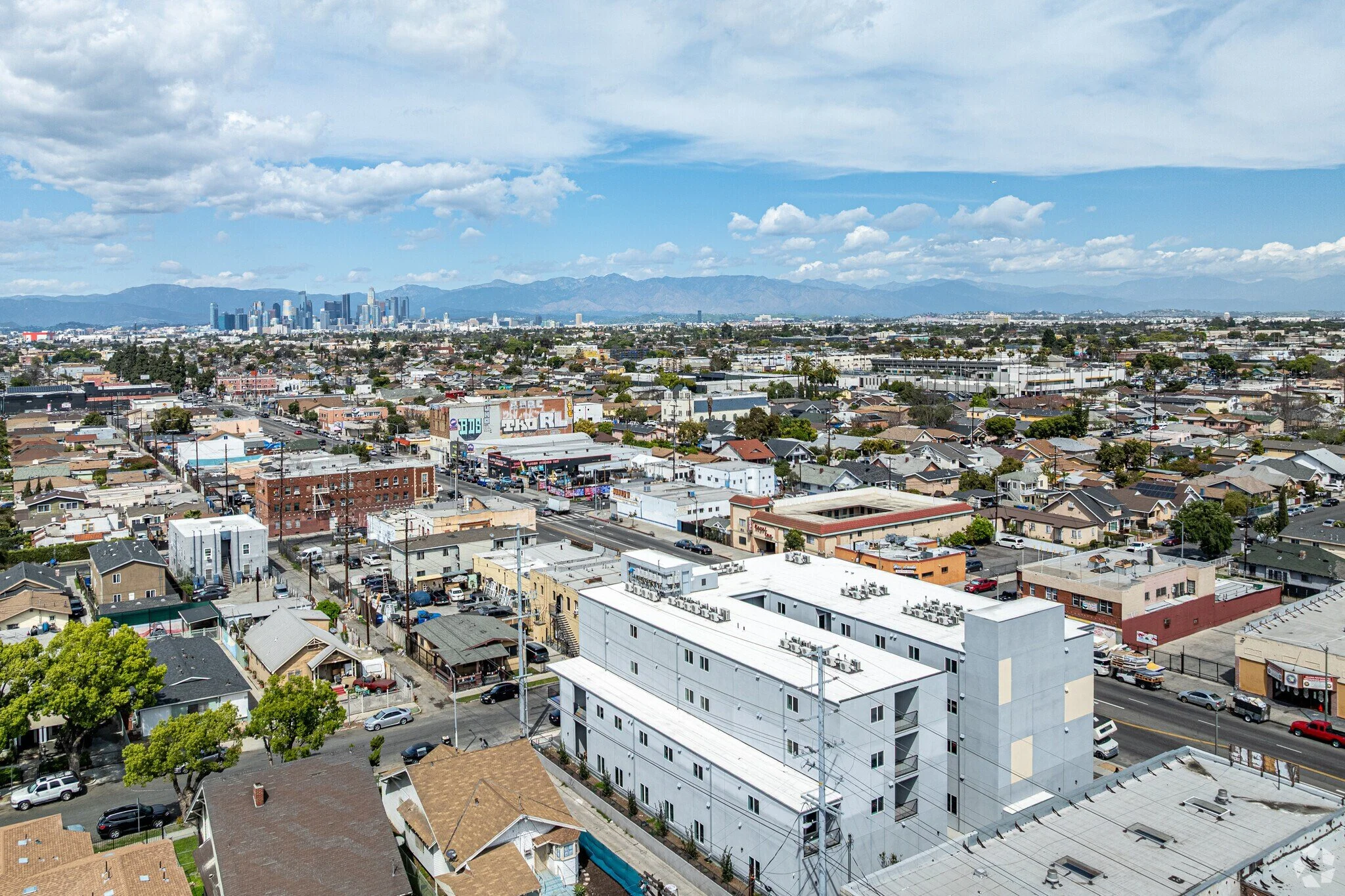 300 W 60th St 56.jpg