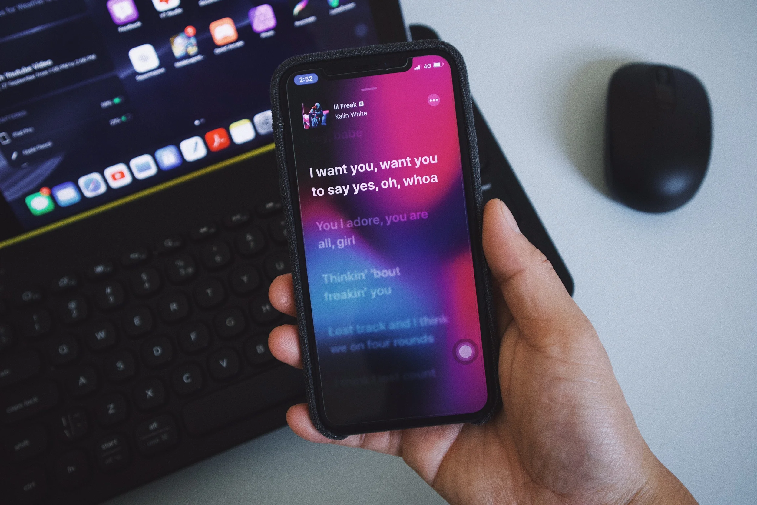 Apple Music Realtime Lyrics
