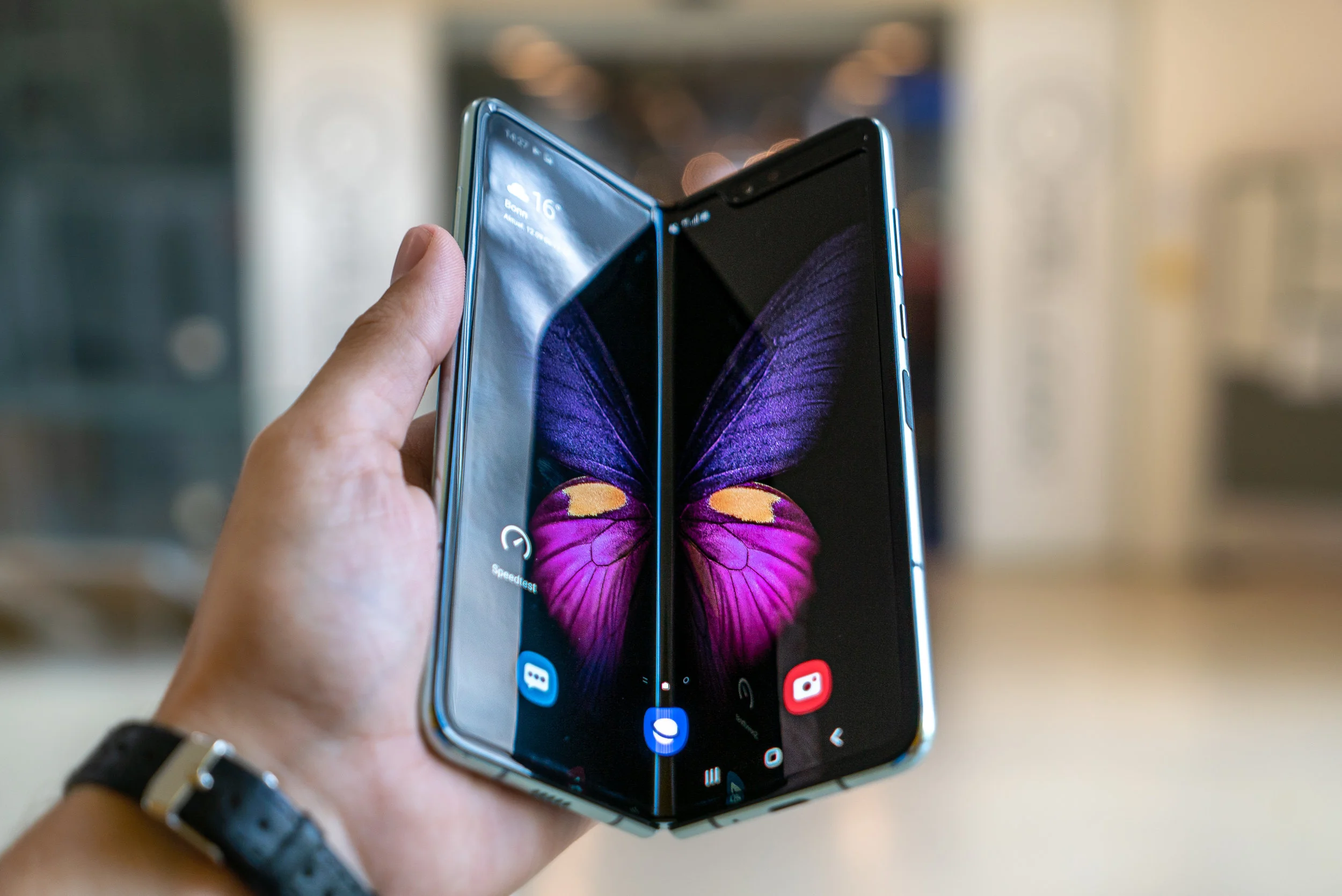 Samsung Galaxy Fold: Screen Break