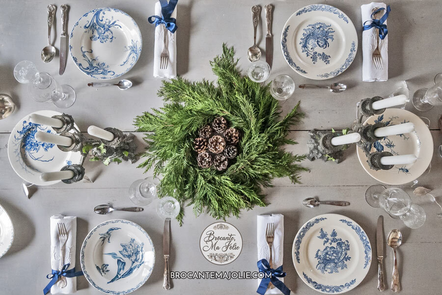 french country christmas tablescape