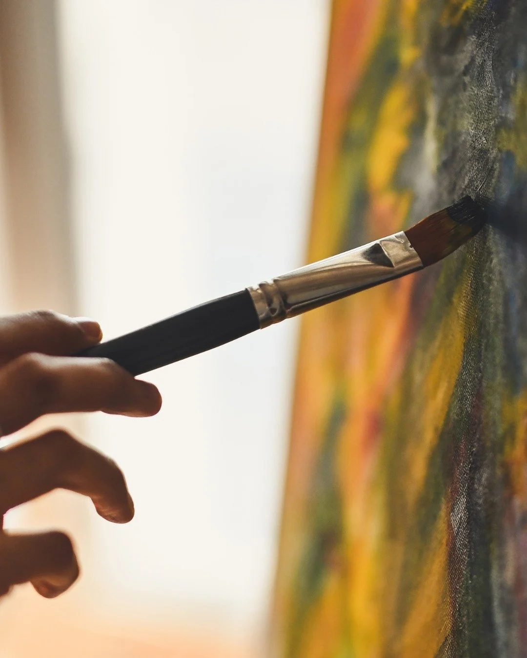 Happy International Artists Day! Creativity takes many forms, from murals and crafts to design, DIY, and beyond. Today is about celebrating every artist in our community 🎨🧑&zwj;🎨 Here's to all the creators who make the world more colorful!