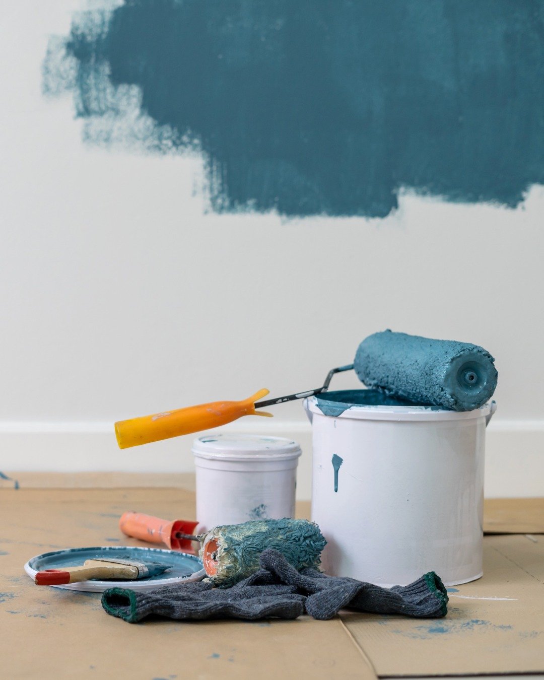 There&rsquo;s more to roller painting than meets the eye.
We&rsquo;ve got helpful tips and insights coming your way this month to help you get smoother, better results. Stay tuned! 

#ForrestPaint #PaintRoller #RollerPainting #PaintTips #DIYHomeProje