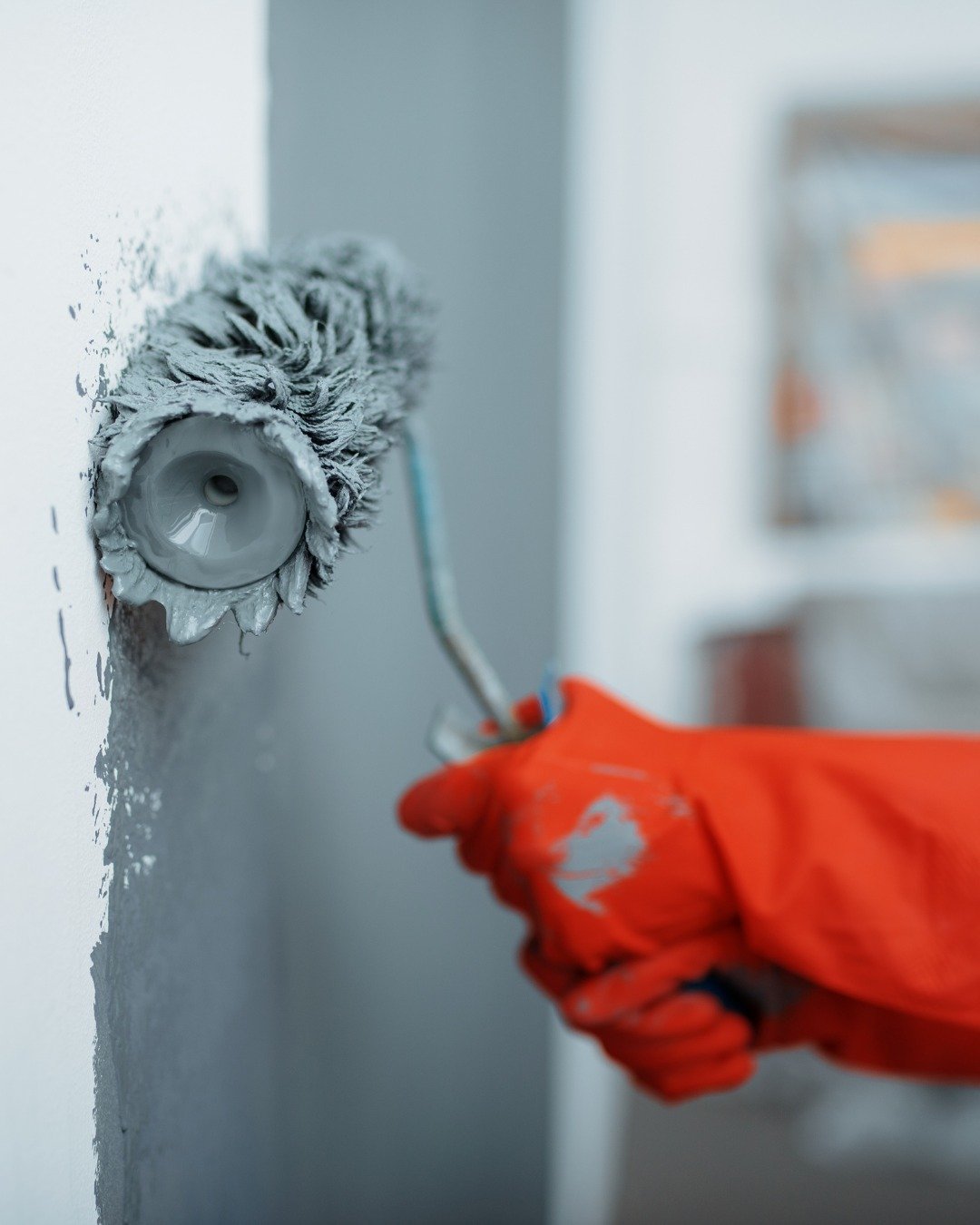 A worn-out roller can mean uneven coverage and extra effort.
Upgrade your toolkit and make your next project smoother from start to finish.

 #DIYPaint #ForrestPaint #EugeneOregon #ShopLocalPNW #PaintTips #PaintTools