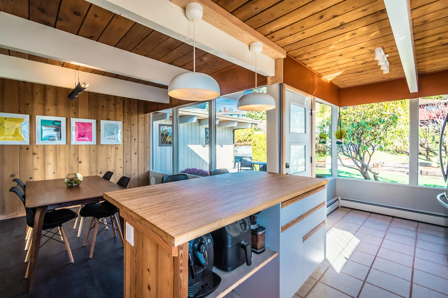 2184 Hillside Ave Coquitlam BC-large-015-006-Kitchen-1500x1000-72dpi.jpg