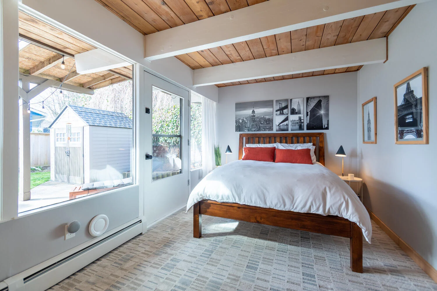 2184 Hillside Ave Coquitlam BC-large-017-009-Bedroom-1500x1000-72dpi.jpg