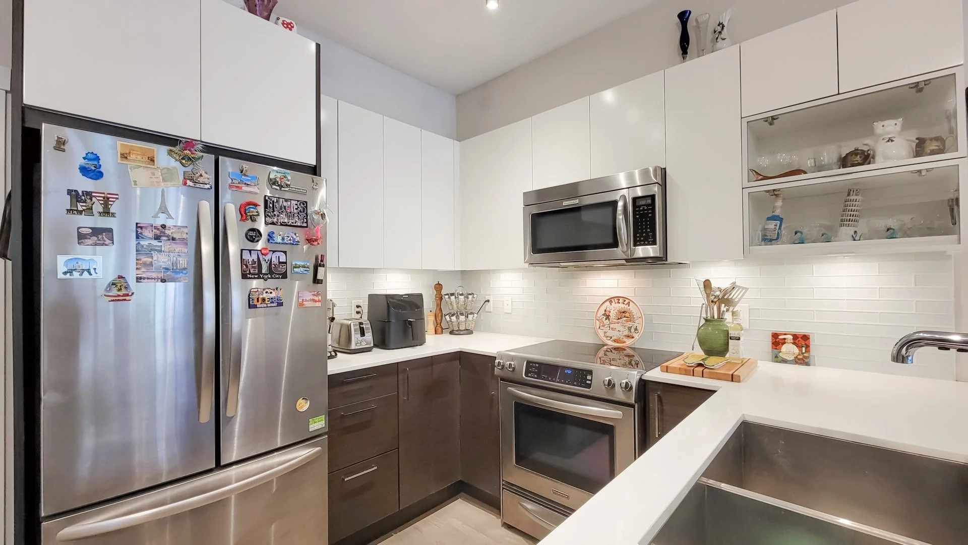 204-2267 PITT RIVER RD PORT COQUITLAM-08.jpg