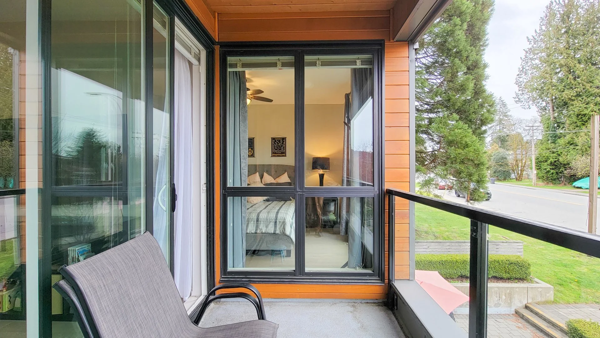 204-2267 PITT RIVER RD PORT COQUITLAM-25.jpg