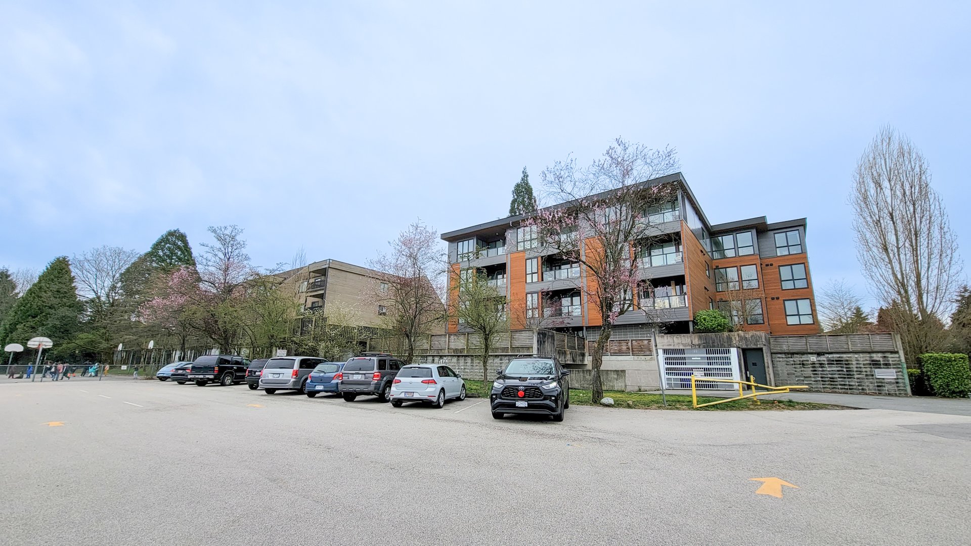 204-2267 PITT RIVER RD PORT COQUITLAM-29.jpg