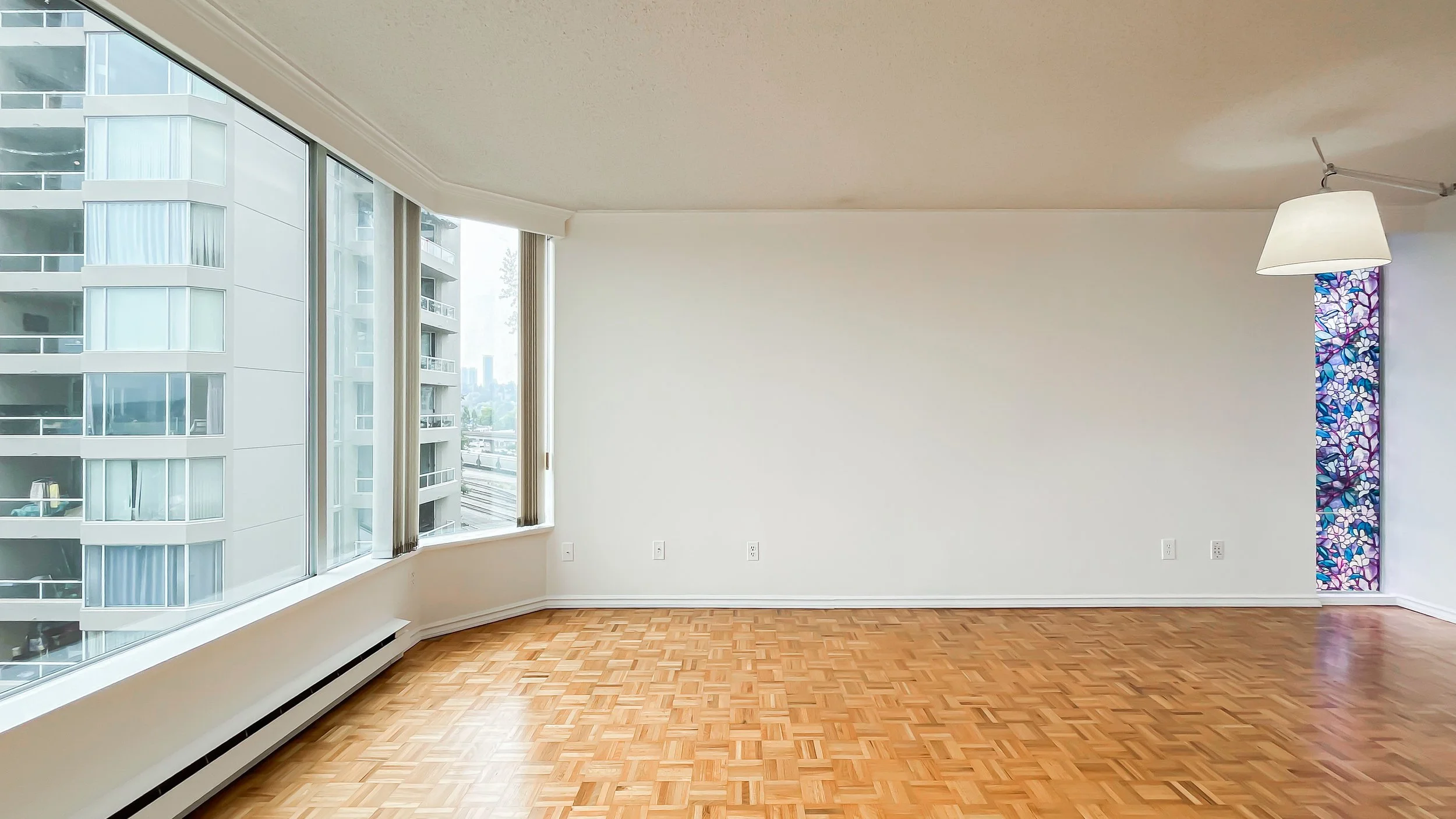 606-1045 QUAYSIDE DR NEW WESTMINSTER-06.jpg