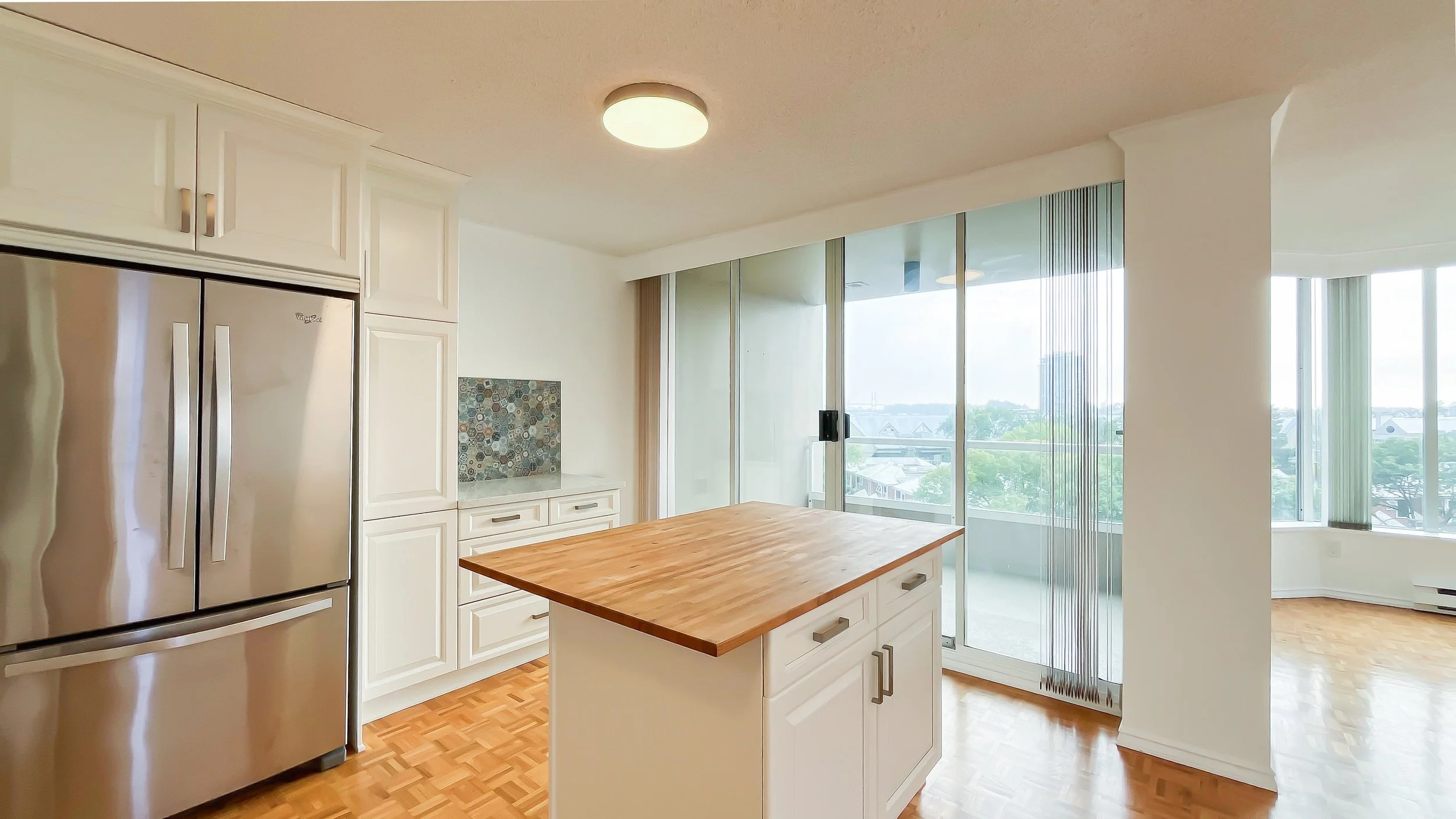 606-1045 QUAYSIDE DR NEW WESTMINSTER-08.jpg