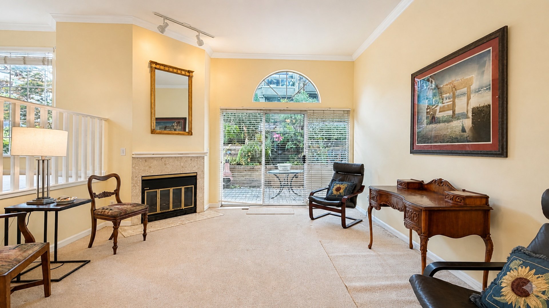 2387 QUAYSIDE CRT VANCOUVER-1920-8.jpg