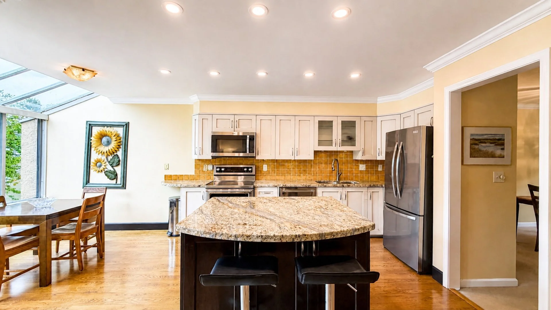 2387 QUAYSIDE CRT VANCOUVER-1920-25.jpg
