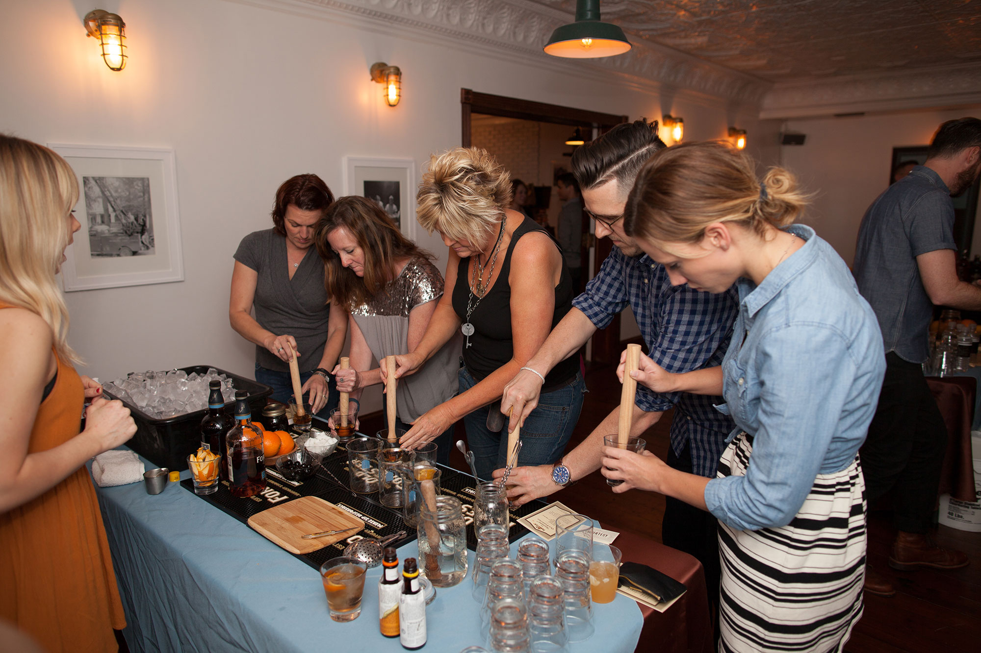 cocktailclasses.jpg