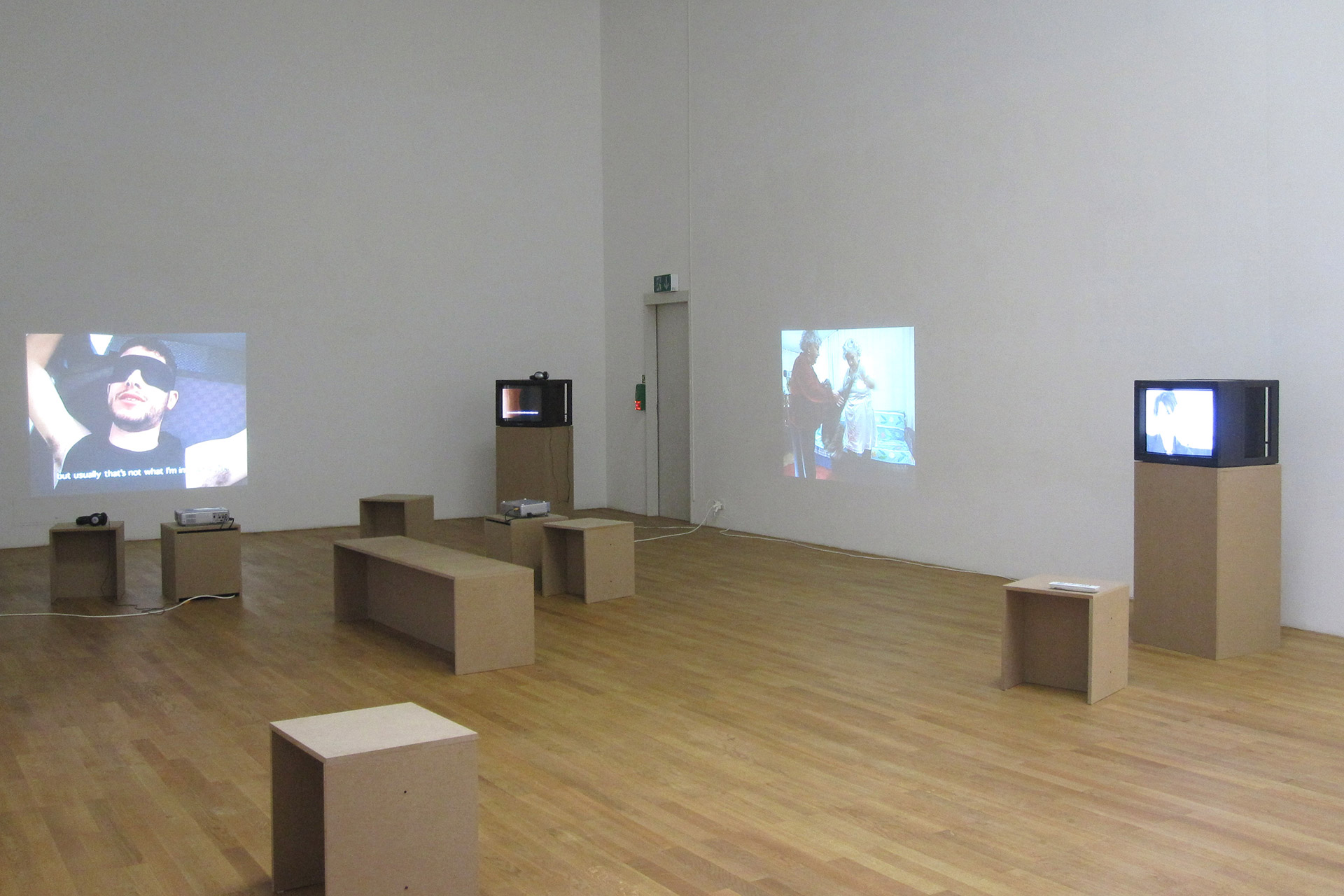 Irina-Botea-Kunsthalle-Winterthur-2011-3.jpg