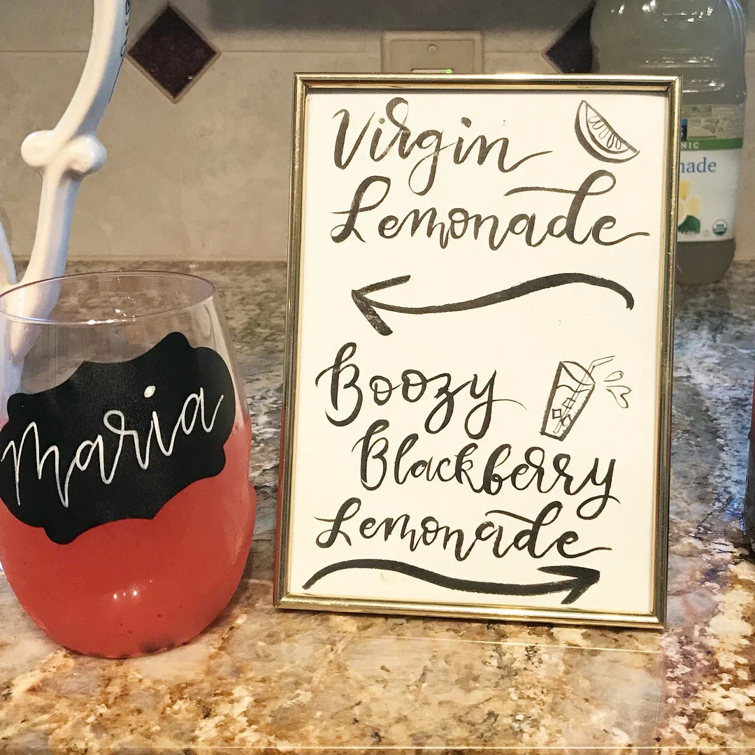 HoneyteaCalligraphy_EVENTSIGNS_mariahbridalshower.JPG