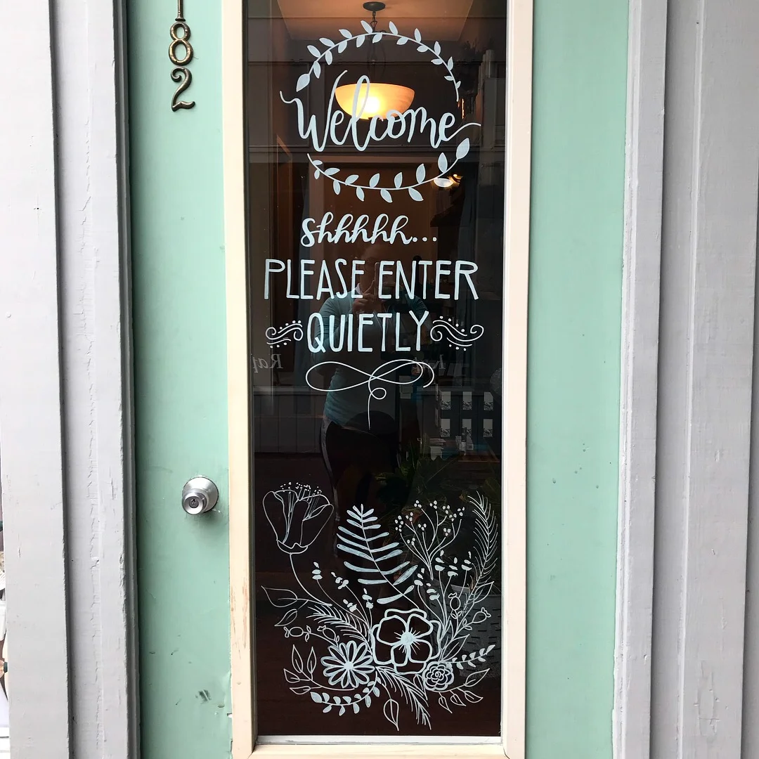 HoneyteaCalligraphy_COMMERCIALWINDOWART_nakedskincare-2.JPG
