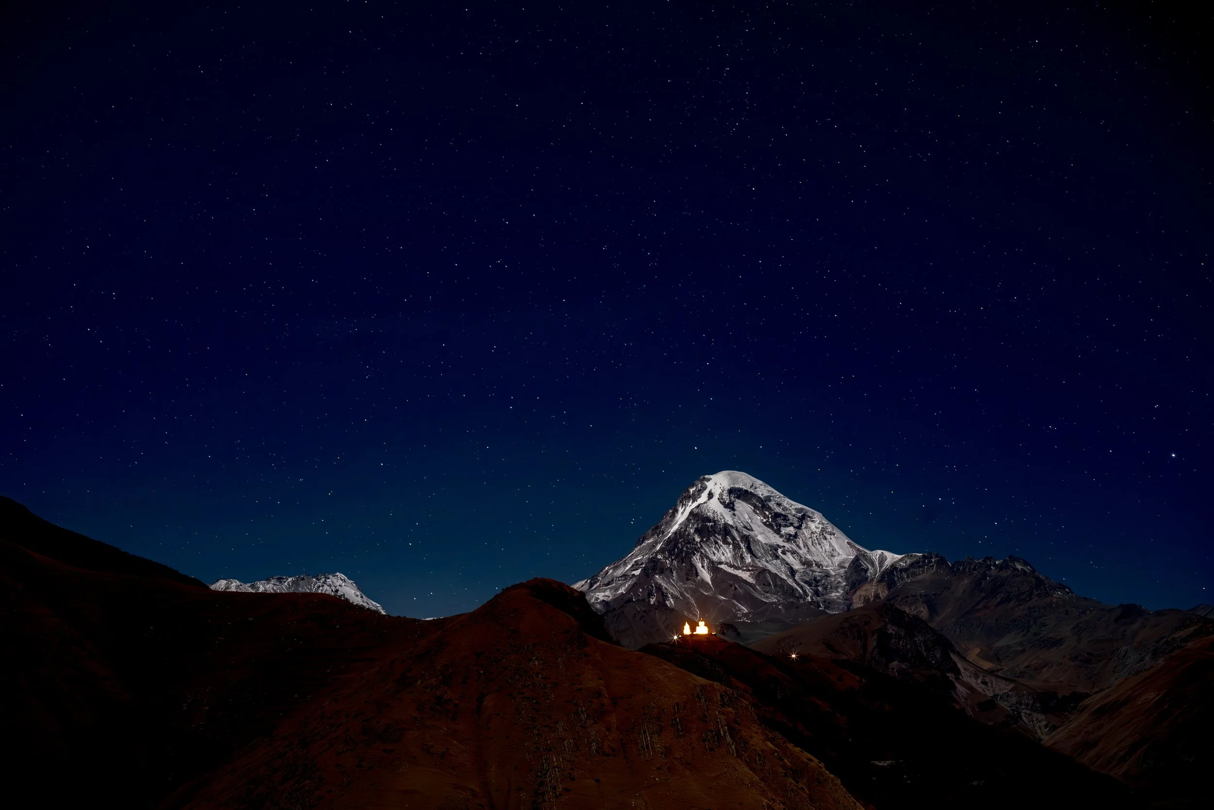 Kazbegi Full Moon.jpg