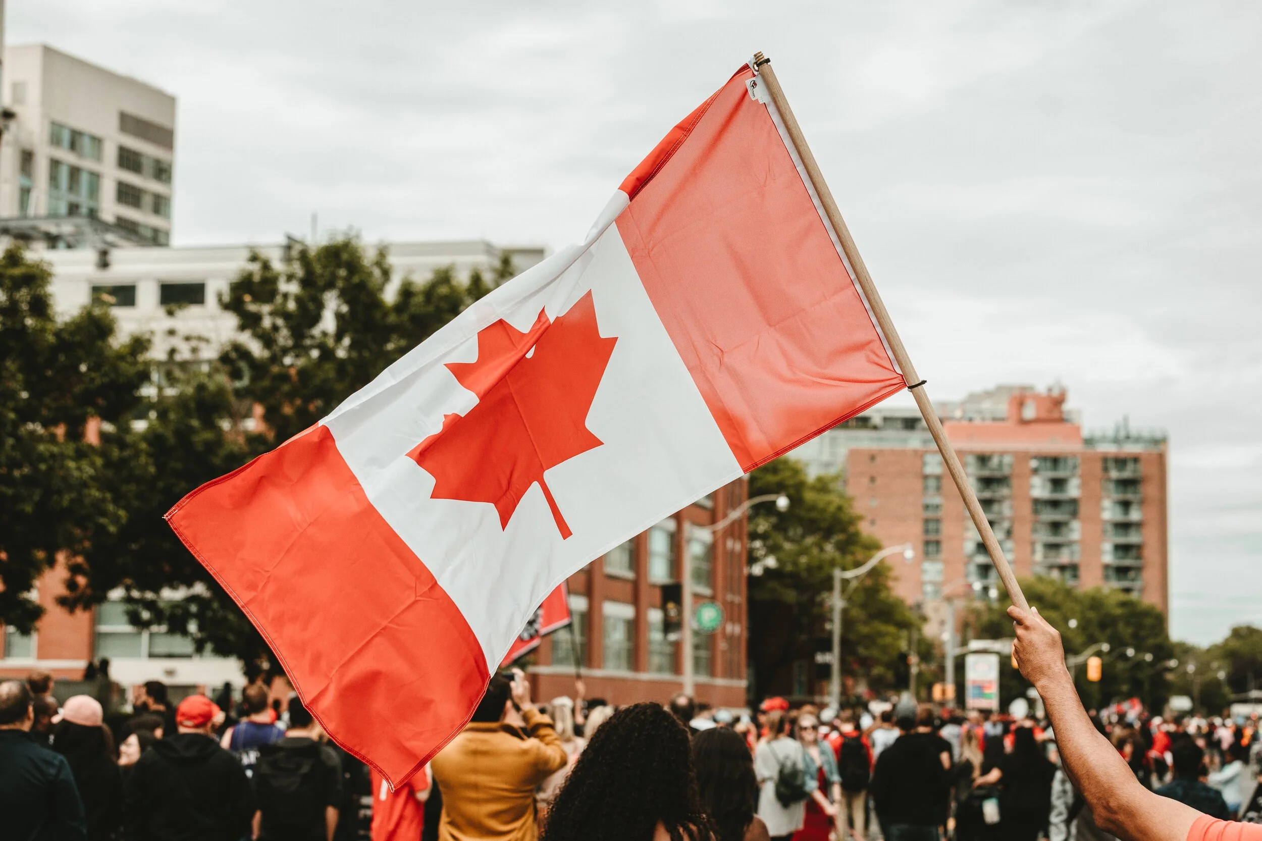 canadian-flag-Burst - 112Nov19 - free pic.jpg
