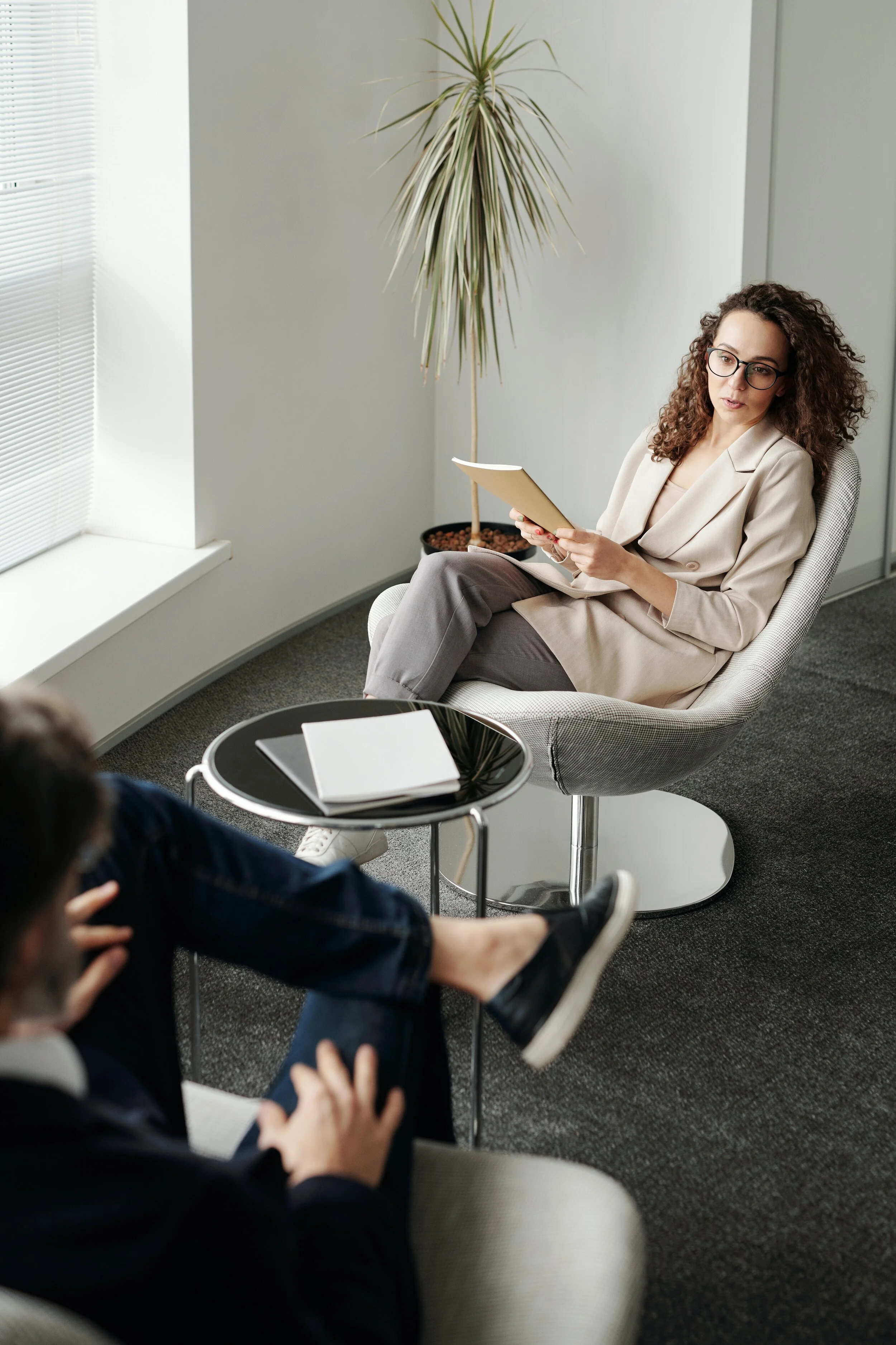 Are you going to hire a lawyer or immigration consultant for your immigration application?