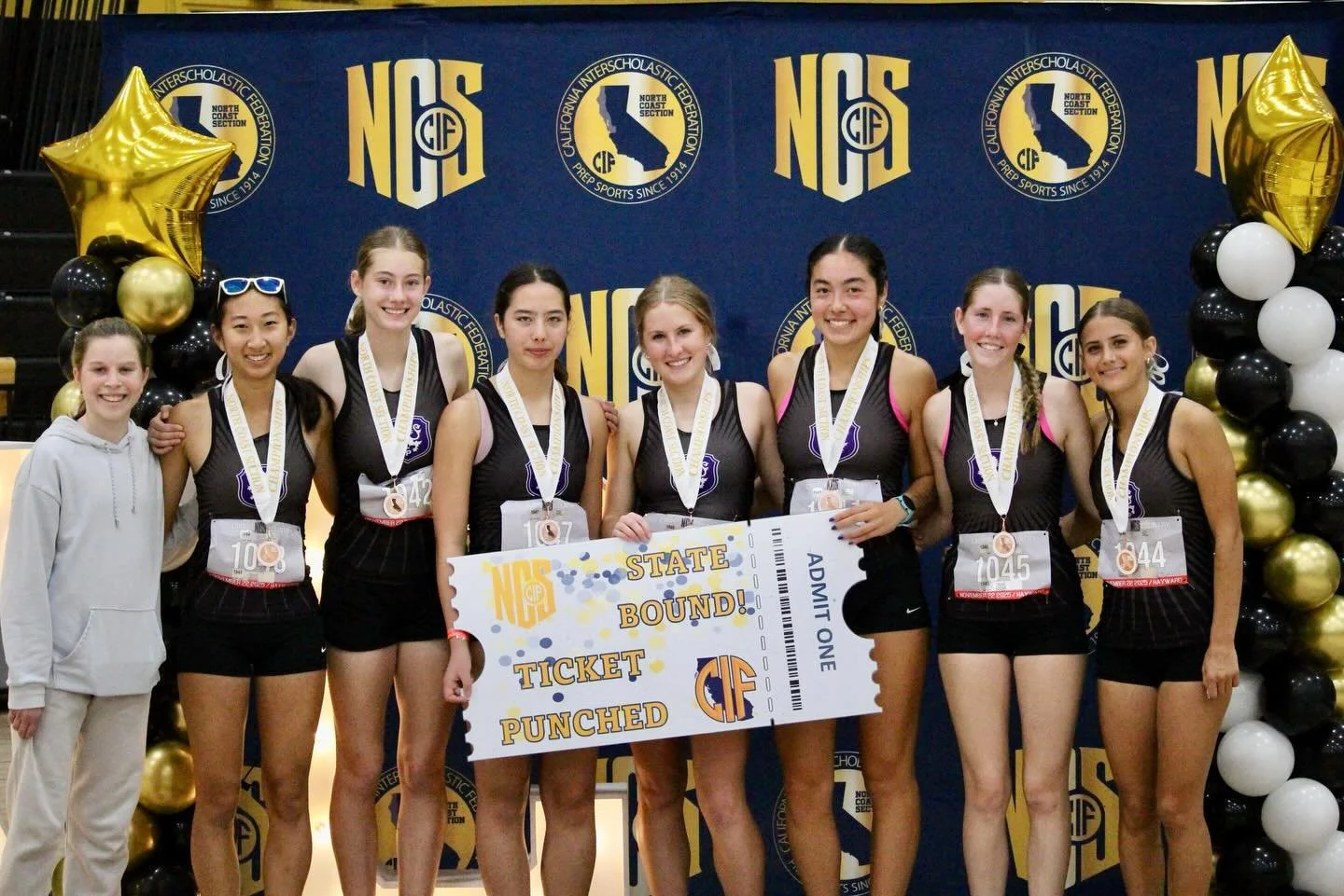Girls Cross Country finishes 3rd in the CIF NCS Div 4 Meet of Champions and punches their ticket to the CIF State Championships next weekend #gohighlanders #piedmont #hssports