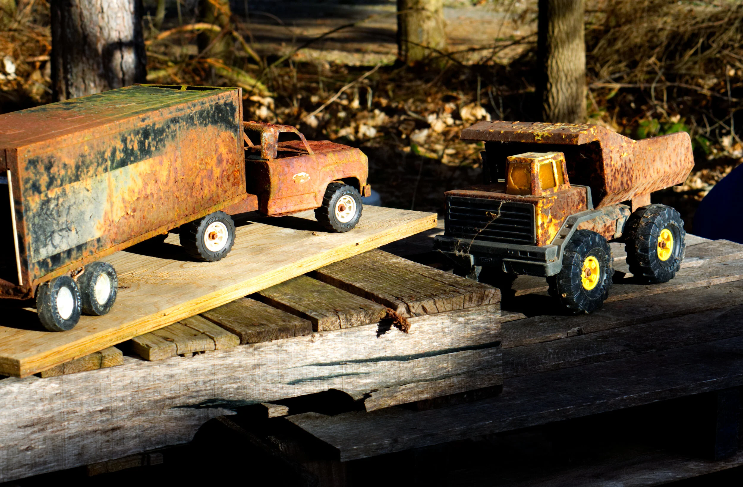 trucks.jpg