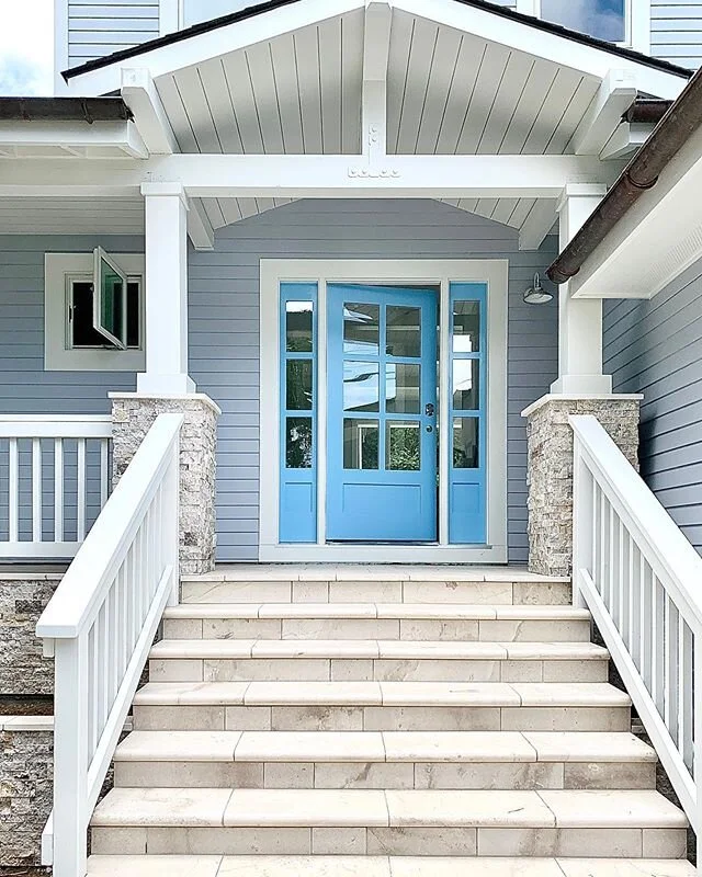 I am very excited for my clients that their home is finishing up! @tammyfeddersendesigns  #coastalvibes #frontdoorcolor #interiorsofinstagram #bayareadesigner