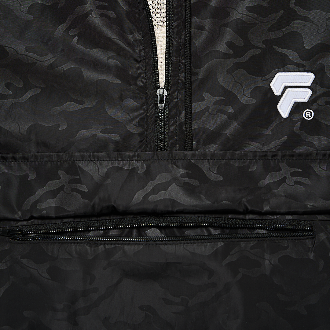 Futbol-Windbreaker-eComm-Detail_03.png