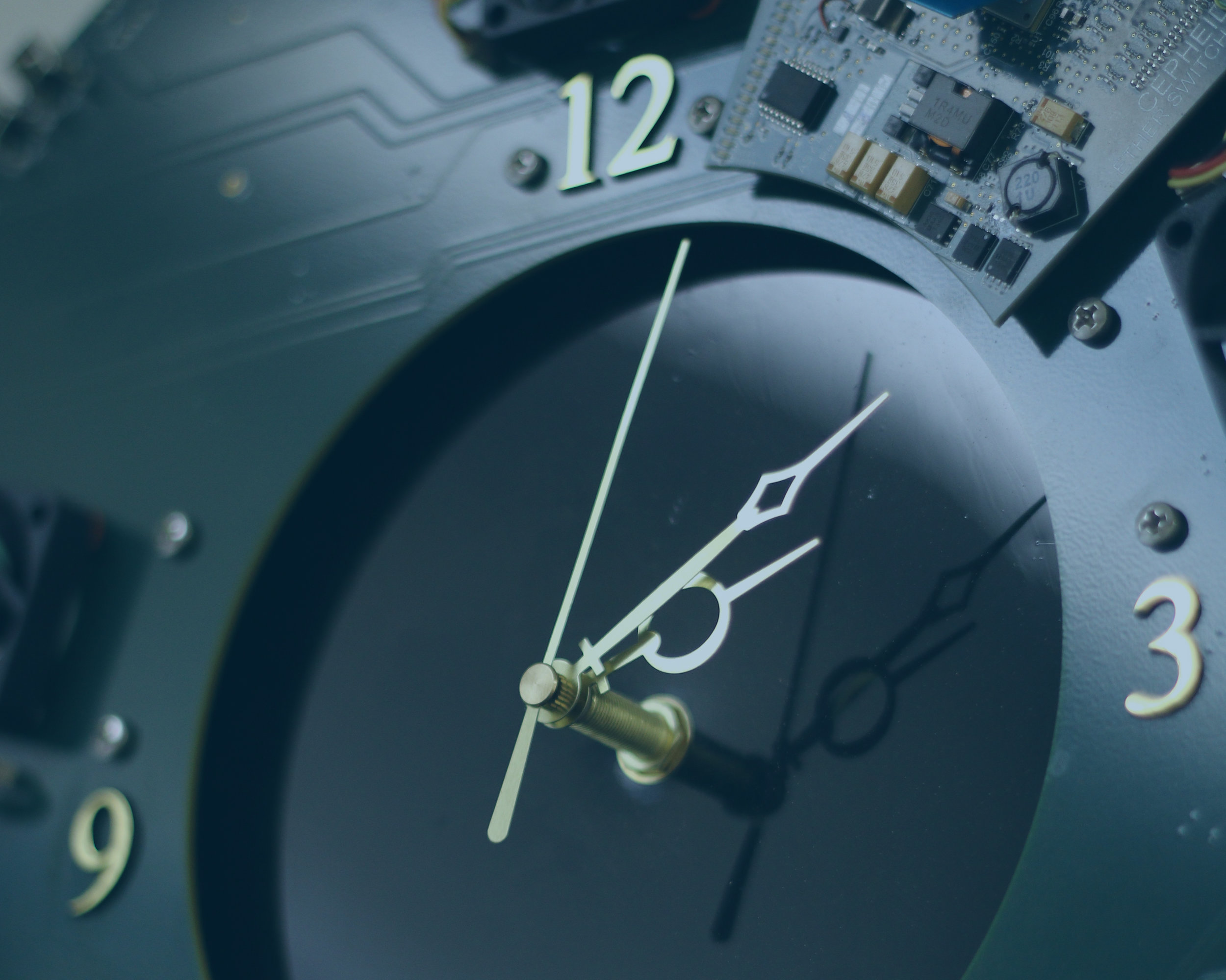 snn_clock.jpg