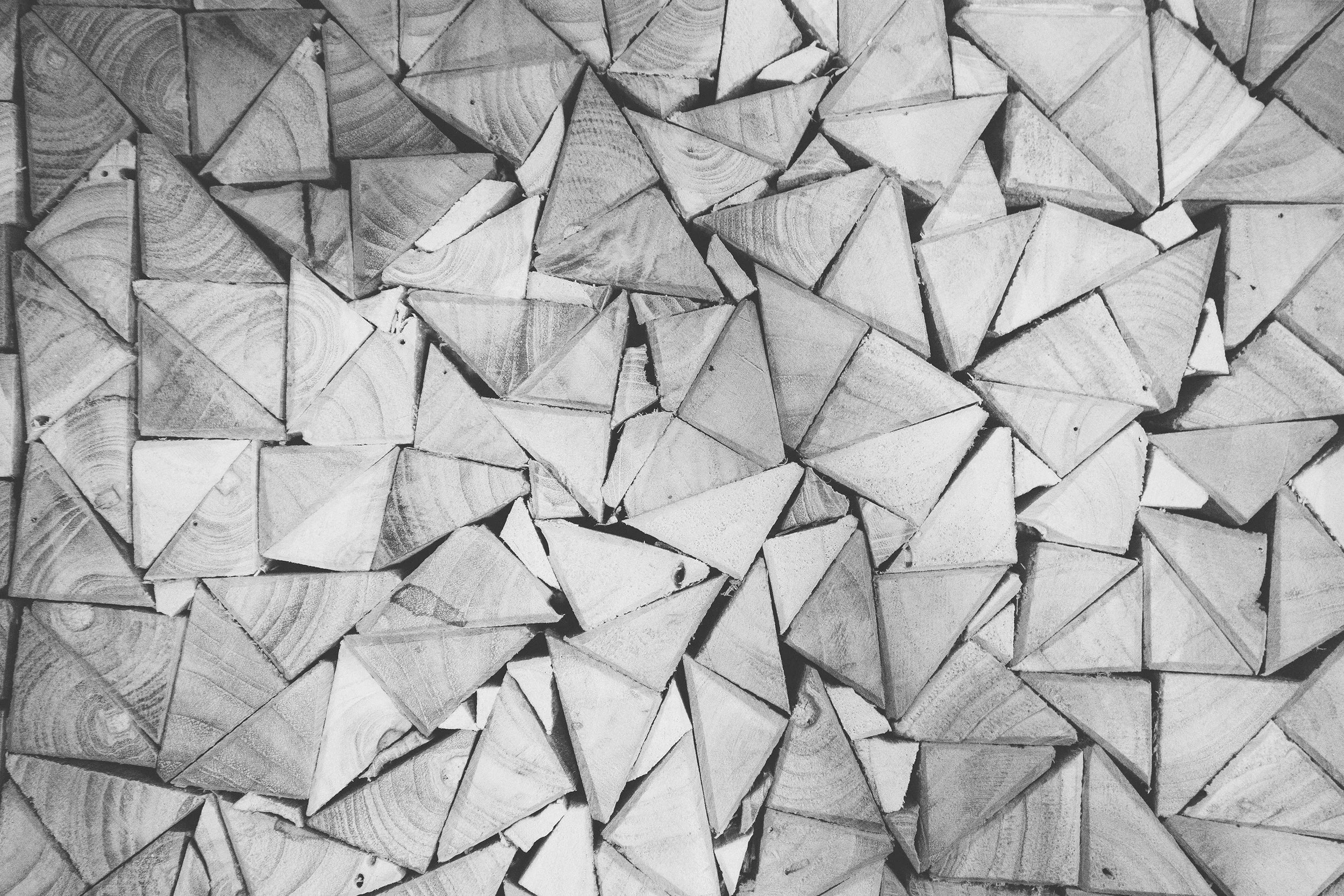 black-and-white-design-geometric-2988.jpg