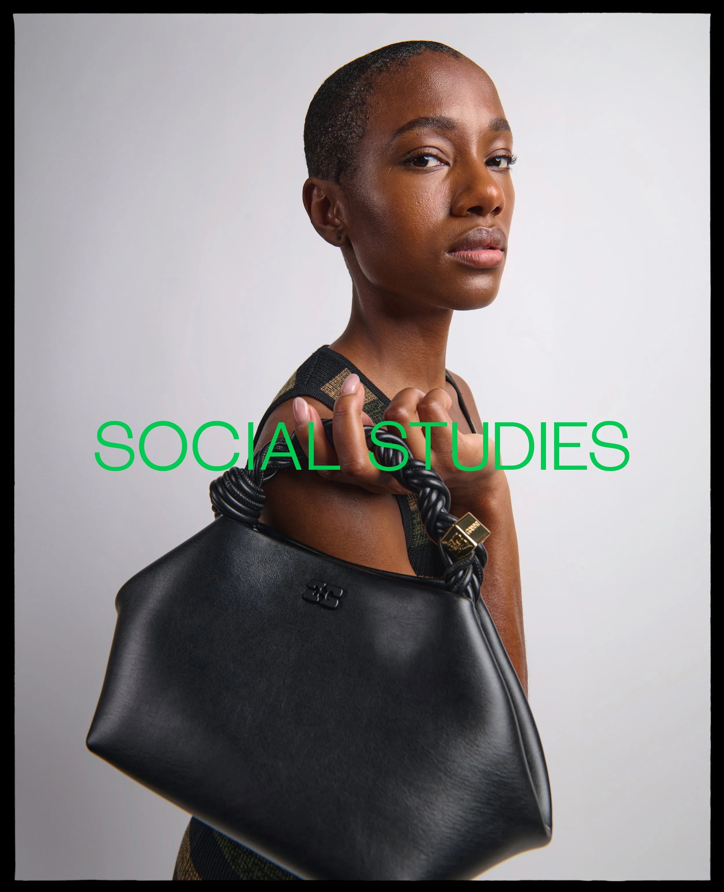 SOCIAL-STUDIES-ECOM0355_Ganni_bou_bag_small_black3-copy2-SS.jpg