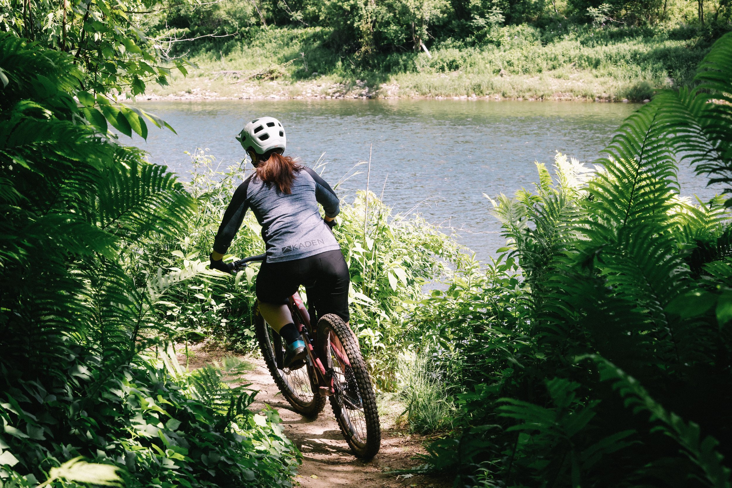 KadenApparel_RiverTrail_5391_AshleyRosemeyer.jpg