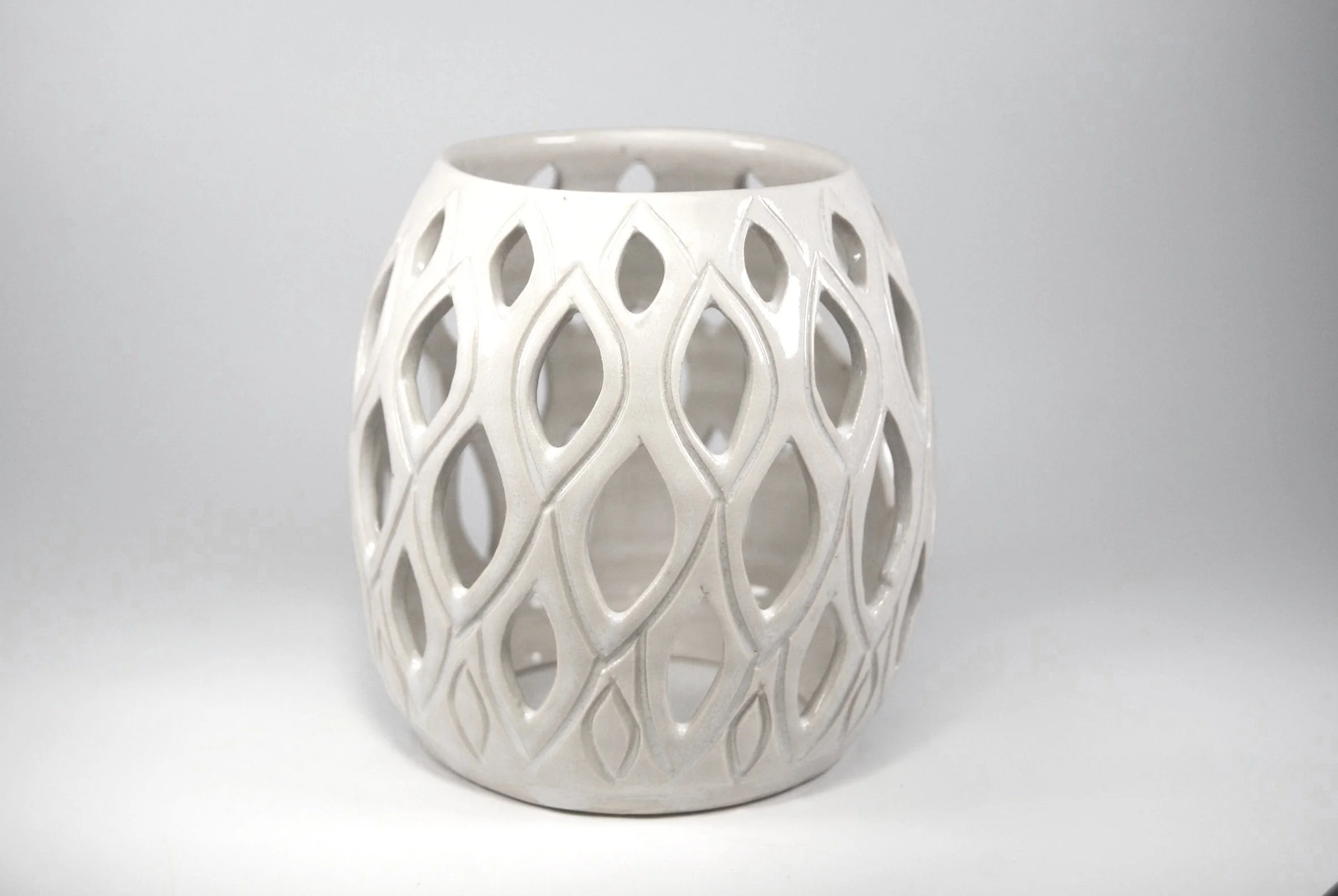 White leaf cutout Luminary 