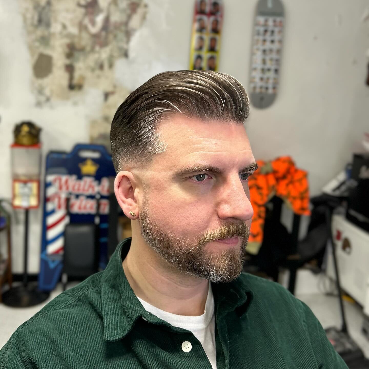 Cut by @frontsiderockbarber.
.
.
.
#pittsburgh #barber #barbershop #pittsburghbarber #pittsburghbarbershop #pgh #eastend #barbertom #barberlife #barberlove #skateordie #haircut #theveganstraightedge