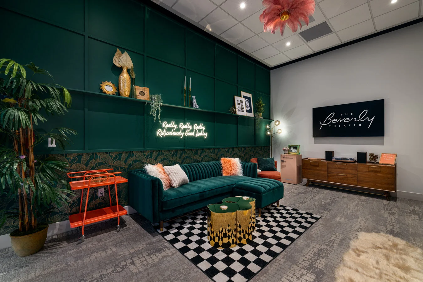 FC8D430D-5E8F-44BB-9600-B3F881B90F07