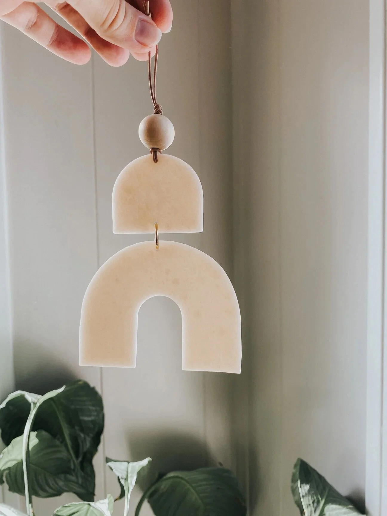 309912BC-3C3A-42A9-A023-0E45BA757879