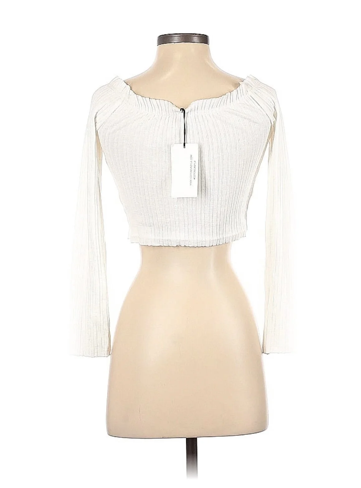 DB913C71-CFFA-4F04-8EB4-26A17946428B