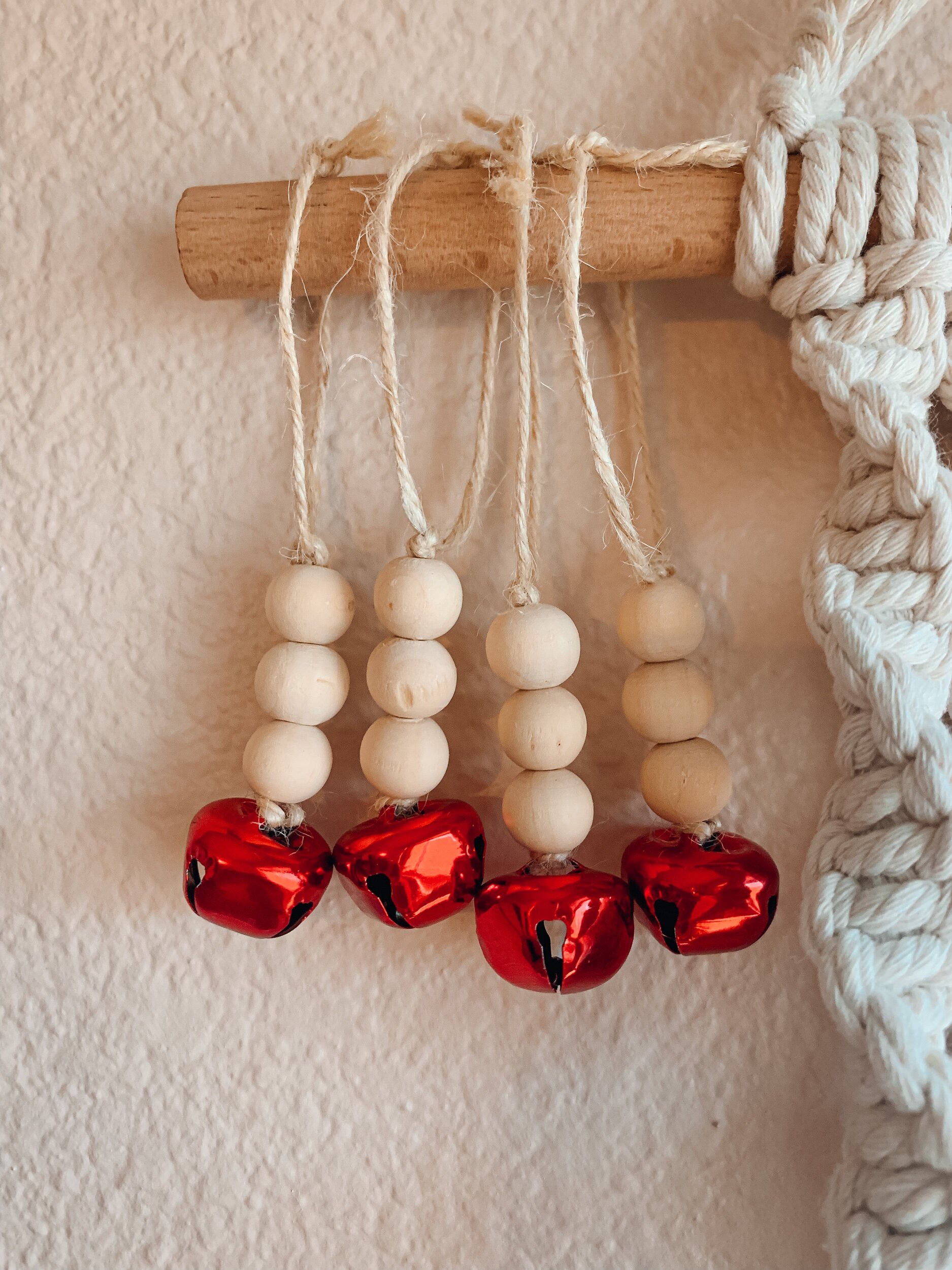 83EE57E0-4DA3-4908-9DF2-9A99D7E2EBDB