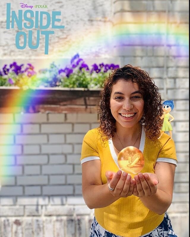 Day three of making this rainbow with #boundingwithpride! Today&rsquo;s color is yellow and I wanted to bring a little sunshine to the feed, with a Joy inspired Bound! I chose blue pants to represent her blue hair💙💛⁣
⁣
Let&rsquo;s bring some joy by