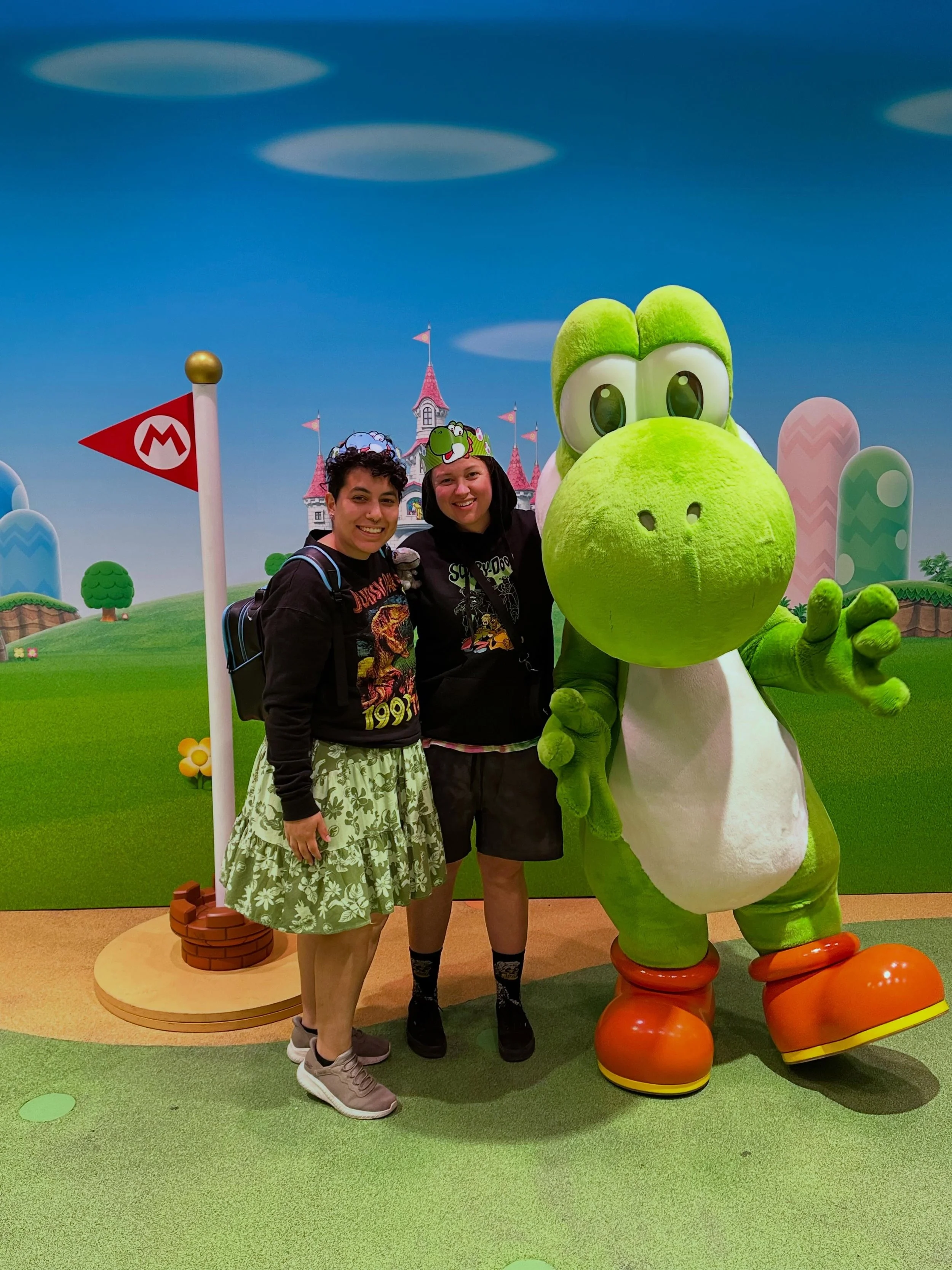 Pick a Yoshi! 💚💜💙🩷

#yoshi #yoshiisland #ninetendo #universalfanfestnights #universalhollywood