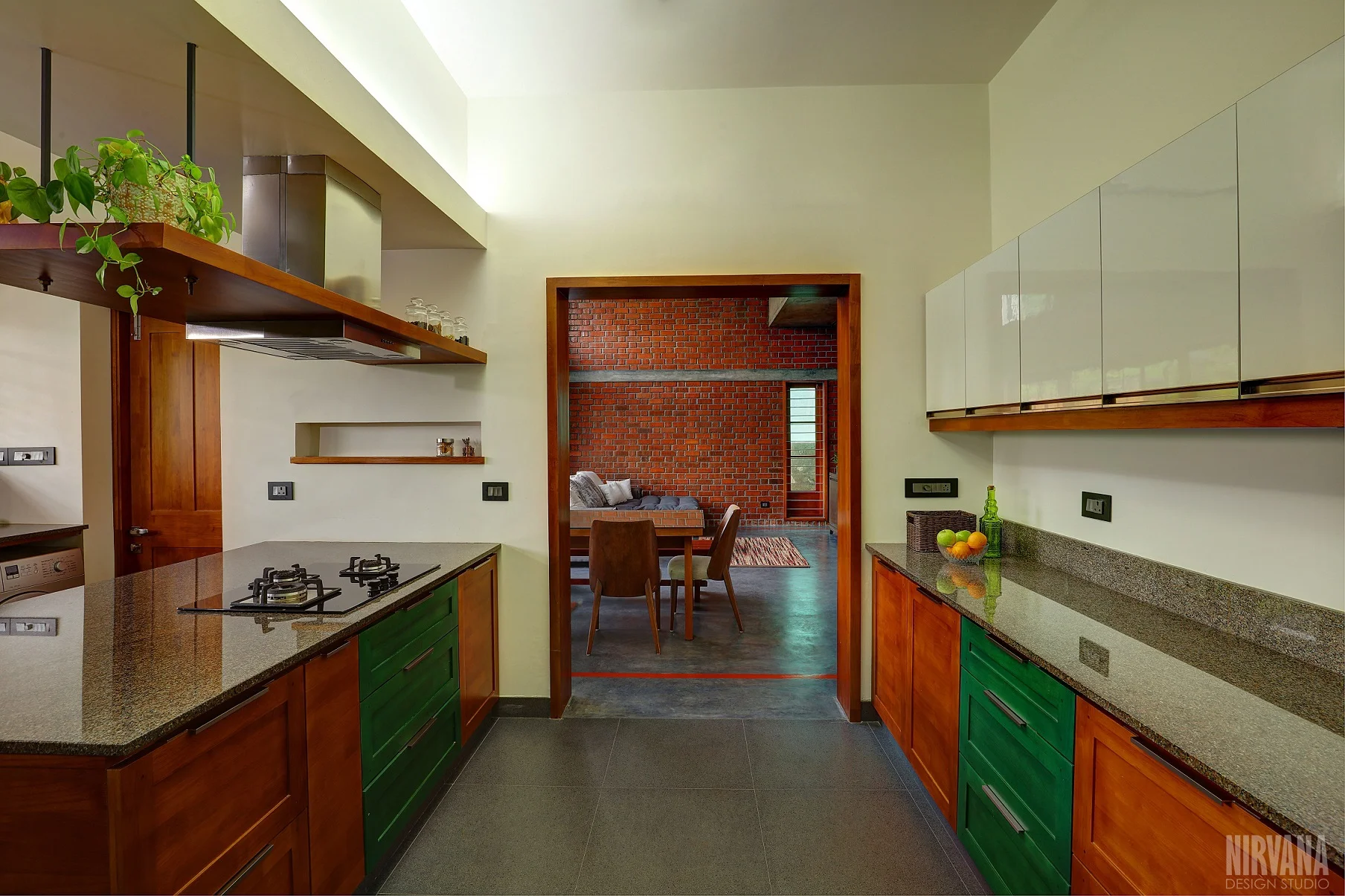 21_Kitchen.jpg