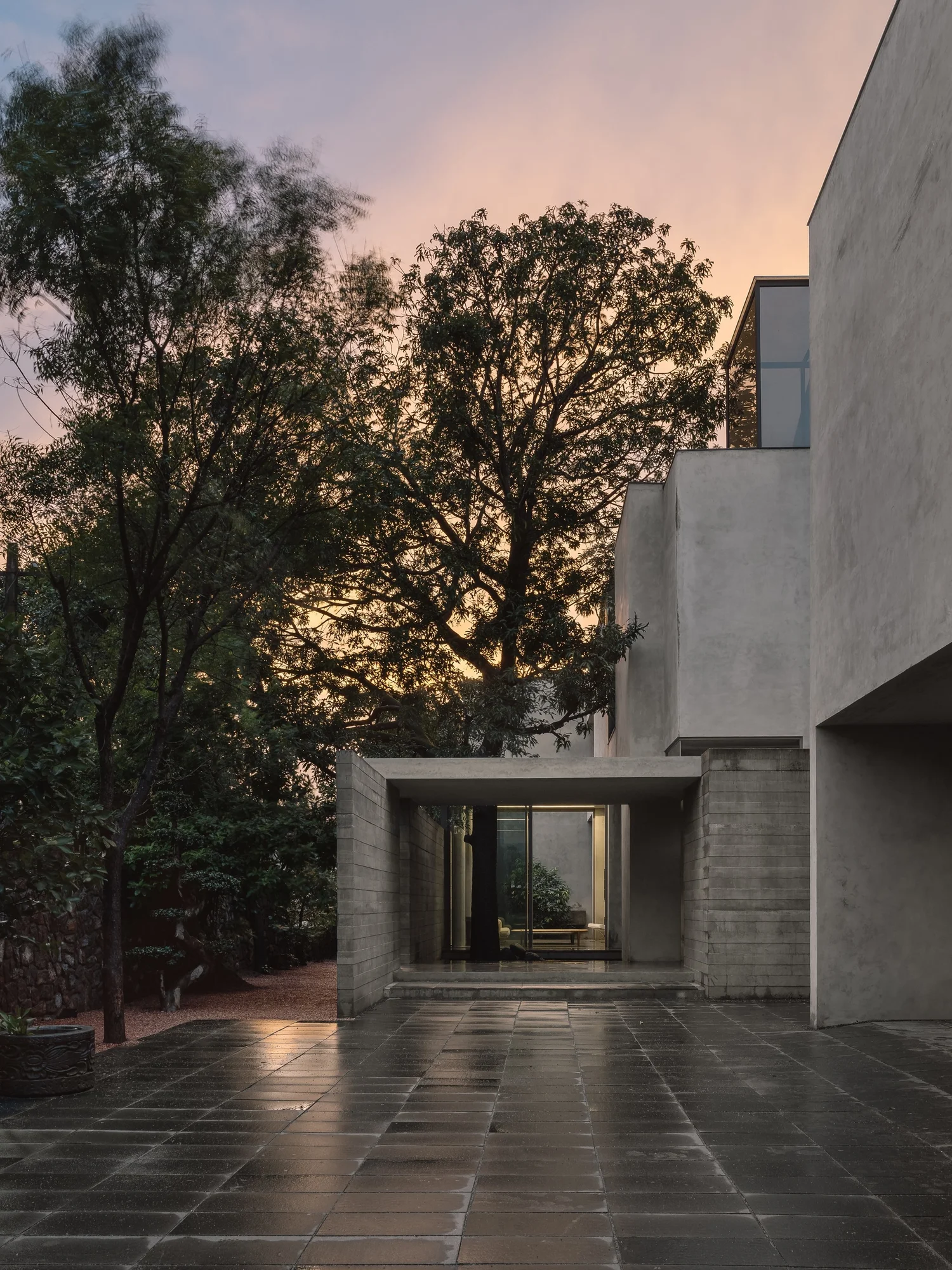 zen house — studio nirvana