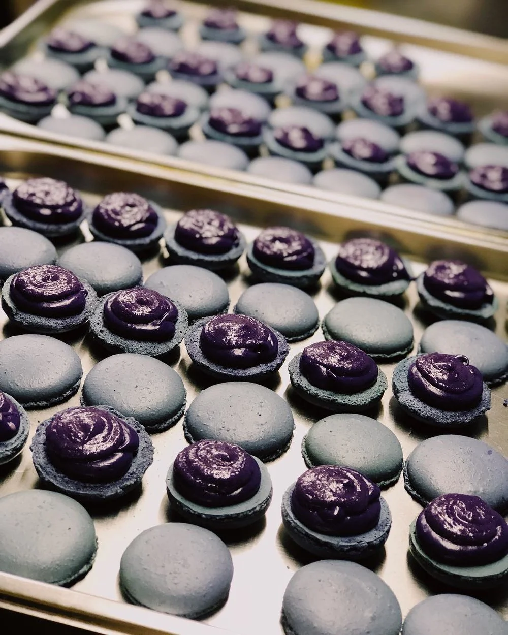 macaron_mamasons_instagram_dirty_ice_cream_ube_black_buko.jpg