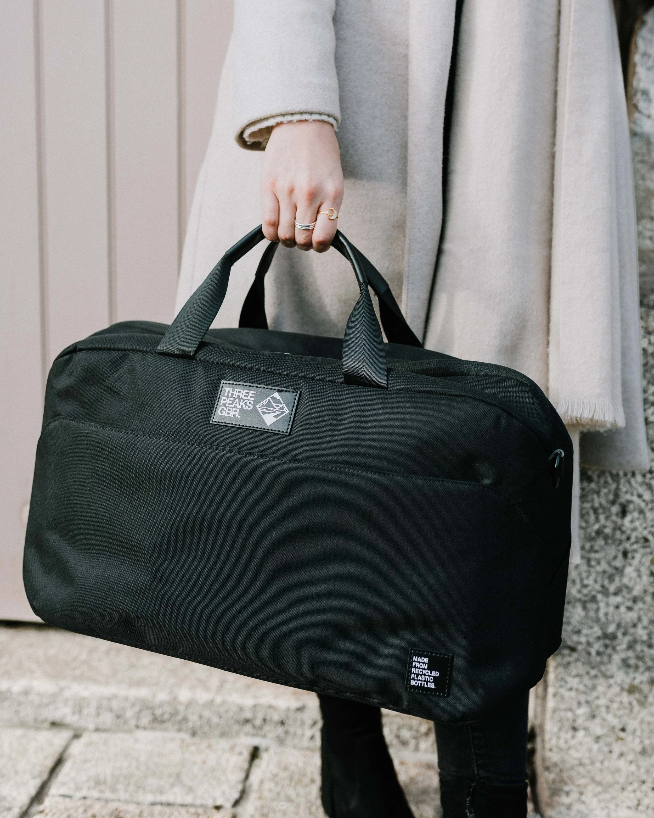 ThreePeaksGBR_LiamMorley_Weekender_Grain_Web-2.jpg