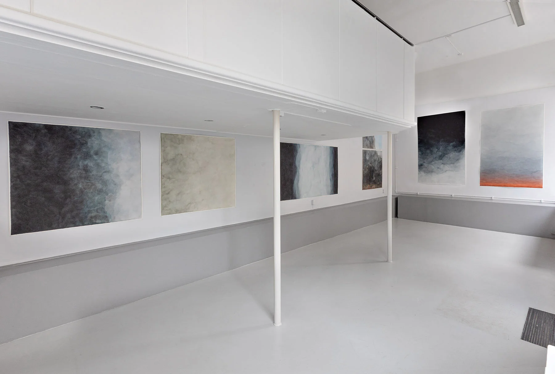   tala regn,  Teatergalleriet,  2021 Installationsvy / Installationview 